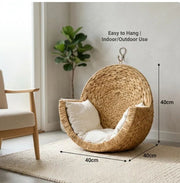 CozyMeow 40 cm wall-mounted cat bed in a bright living room